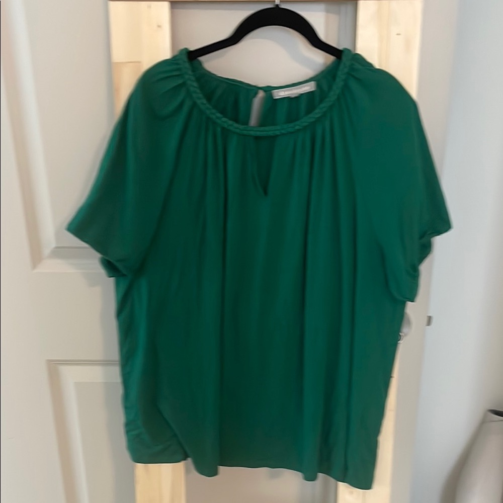 Daniel Rainn Green Relaxed Short Sleeve Blouse